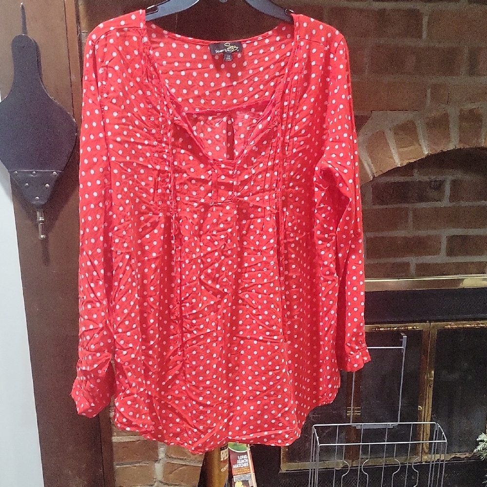 Suzanne Betro Red and White Polka Dot Blouse
